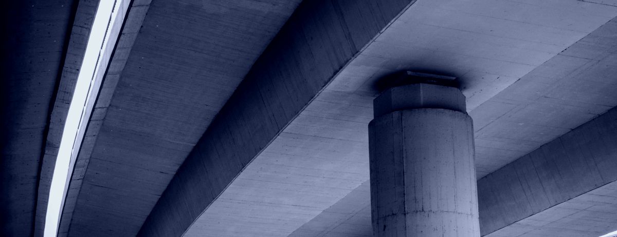 Impalcato e pila di un viadotto in calcestruzzo